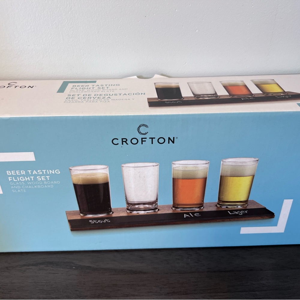 Crofton Beer Tasting Flight Set with 4 Glasses